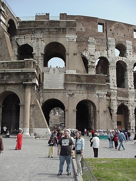 Collesium or Arch of Constantine 08.jpg